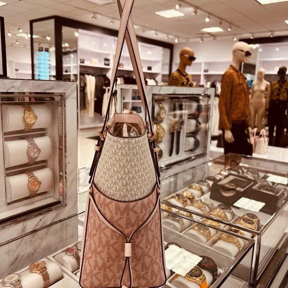 Michael Kors Purse and Wallet - Picture 5 of 15